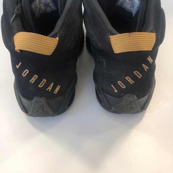 Jordan Lift off basketball shoes Black/metallic gold size 10 Mens - Picture 3 of 10